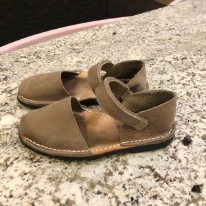 Girls PONS - size 12